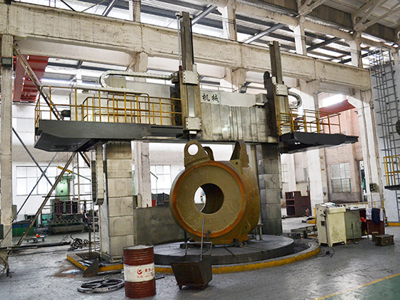 大型機械設(shè)備加工